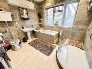 Photo 1- click for photo gallery